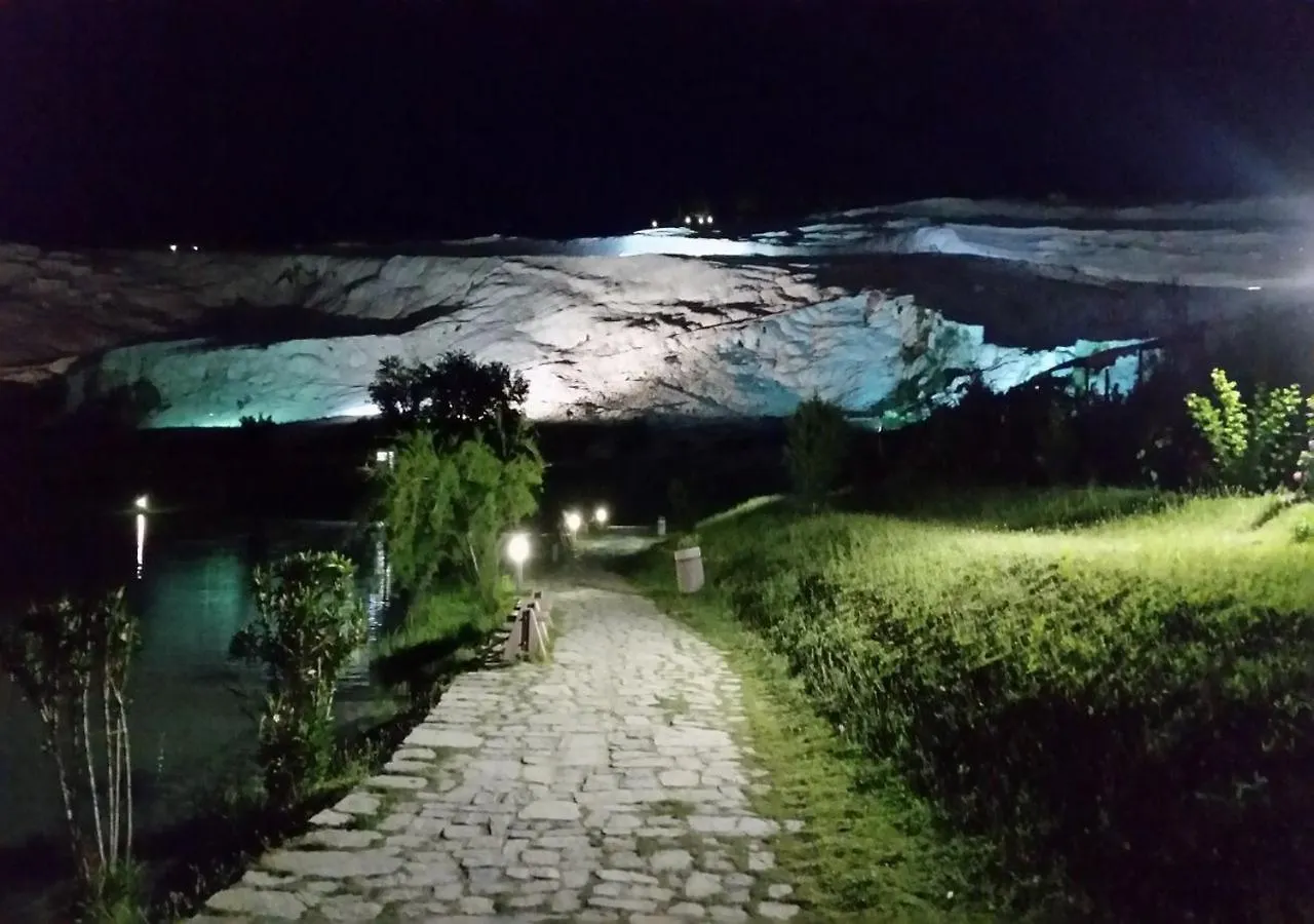 Hotel Pamukkale 3*,